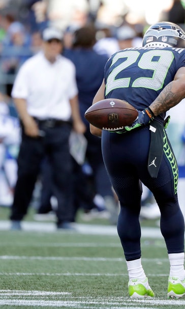 Wilson 3 TDs, Thomas 2 picks, Seahawks beat Cowboys 24-13